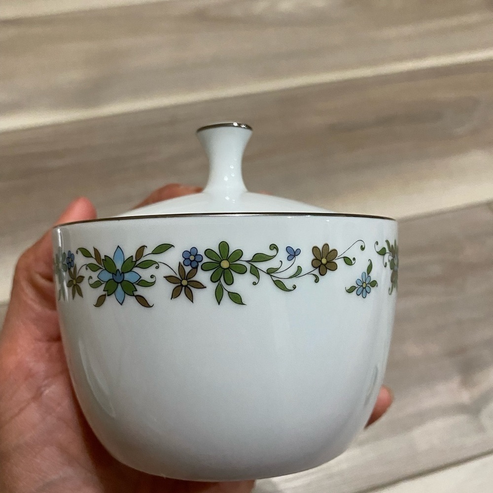 Noritake Japan sugar bowl Beguine 2033 Contemporary Fine China - Picture 3 of 7